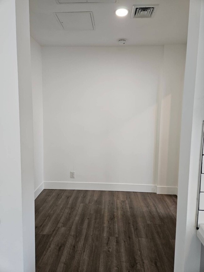 Photo - 312 E 26th St Unit Apt # 2