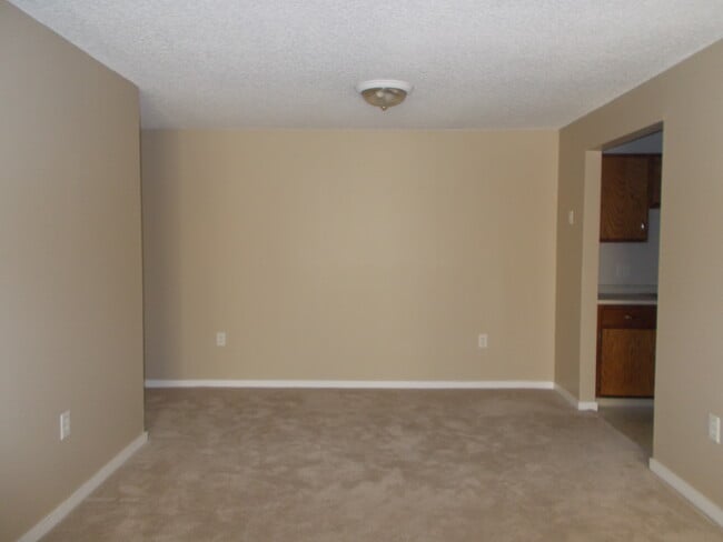 11 Saint James Pl Unit 1106