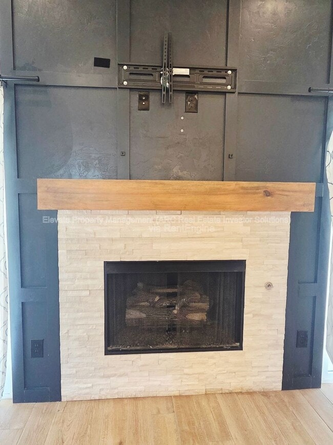 Photo - 536 E Barajas Terrace