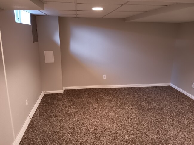 SÓTANO - 2738 N 11th St