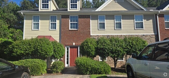 Building Photo - 122 Crown Point Dr Rental