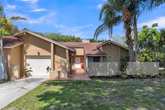 Building Photo - 23265 Boca Club Colony Cir Rental