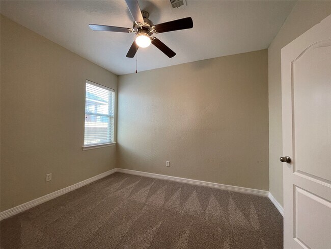 Photo - 5811 Ranch Riata Ct