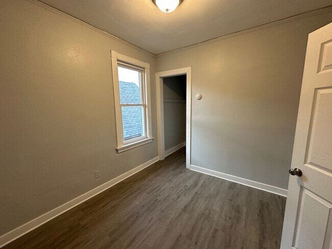 Photo - Walnut Unit 2923(Upper)