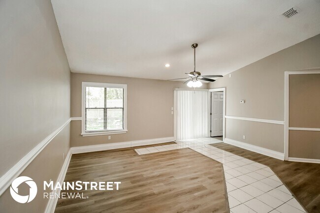 Photo - 8272 Hamden Rd W