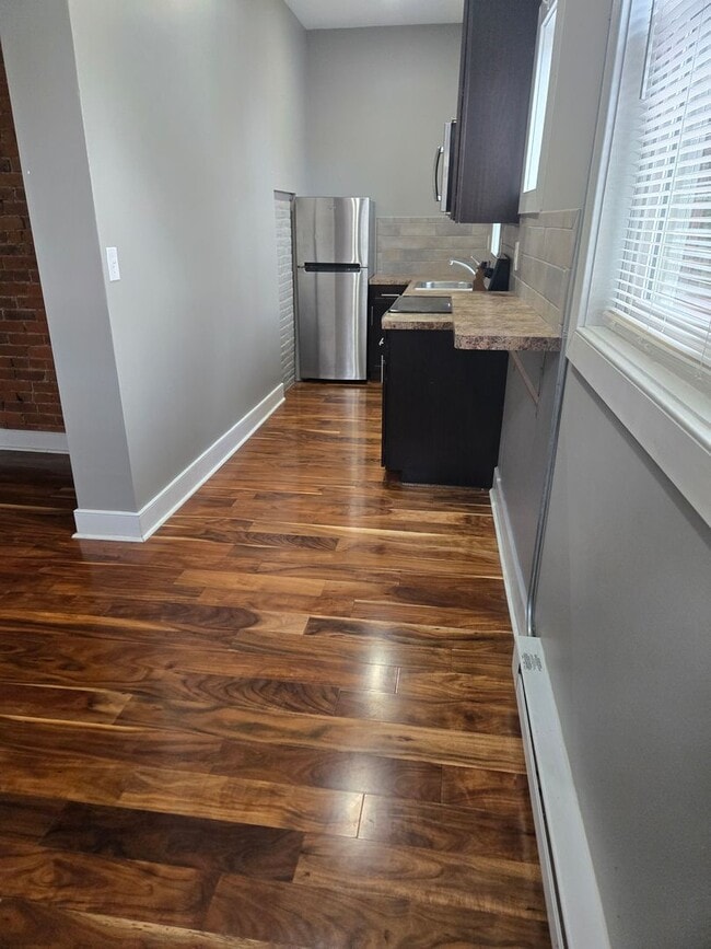 Photo - Downtown Metro - 225-227 N. 12th Unit 225-1R