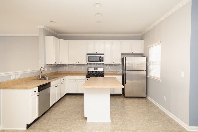 118 Darley Dale Loop