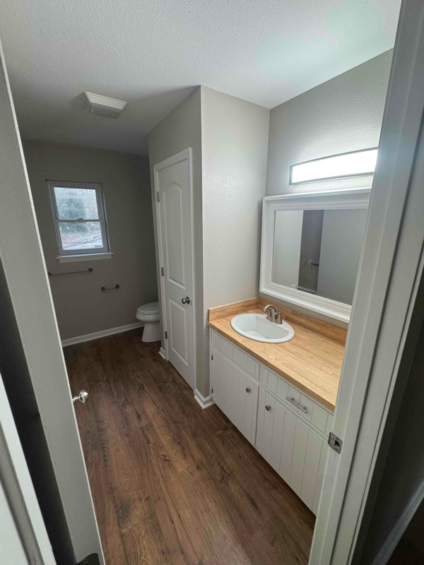 Photo - 1317 Robinwood Dr