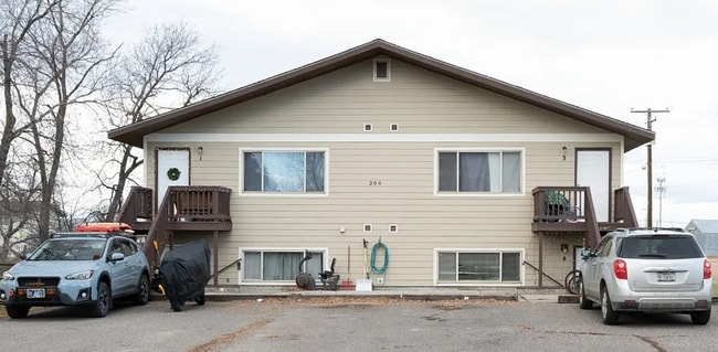 Building Photo - 206 S Davis St Unit 1