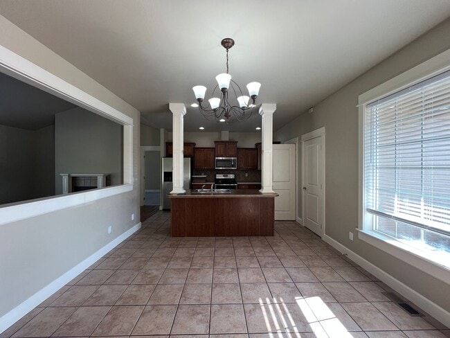 Photo - 8707 MacLaren Ave