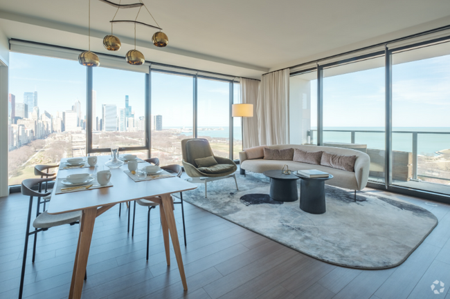 Building Photo - 1211 S Michigan Ave Rental