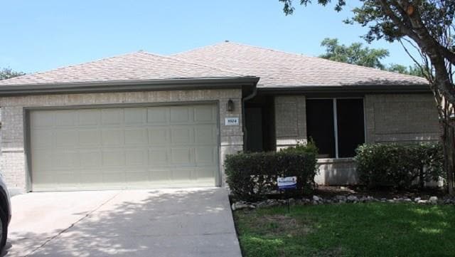 Photo - 8104 Hawick Dr