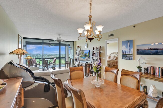 Photo - 356 Golfview Rd Unit 703