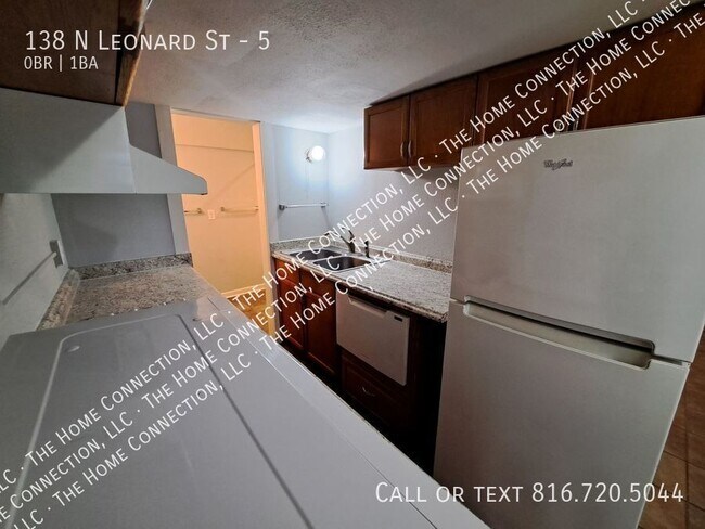 Photo - 138 N Leonard St Unit 5