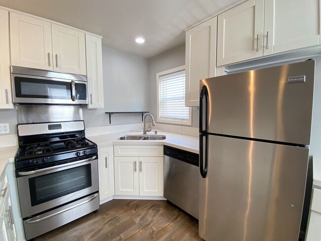 Photo - Prime North Park Living – Stylish Upstairs Corner 1-Bedroom! Unit 4428.5 Oregon Street