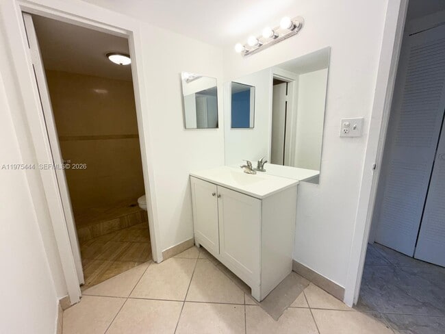 Photo - 4304 NW 9th Ave