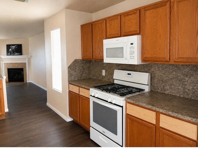 Photo - 1410 Seafield Dr