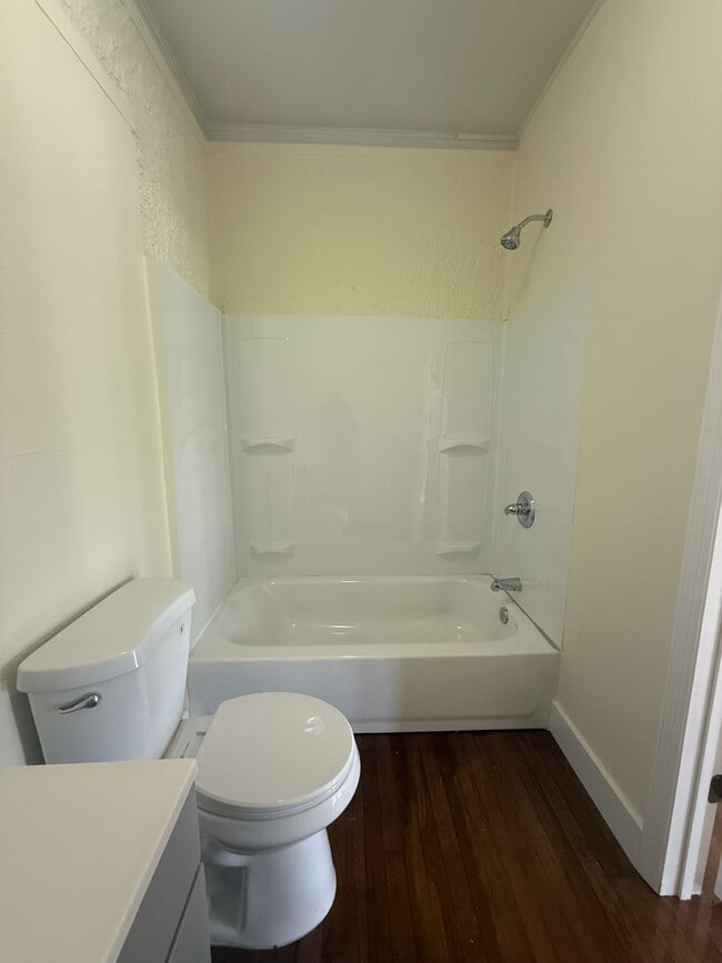 Photo - 1853 Princeton Ave SW