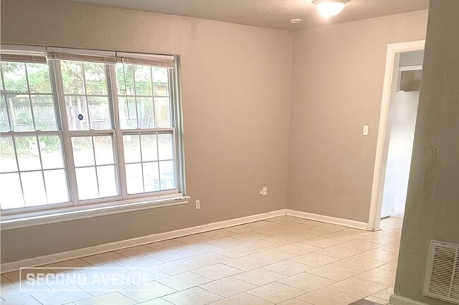 Photo - 1521 Meyers Pl