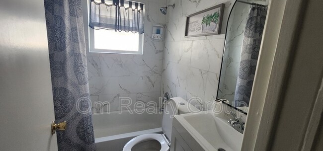 Photo - 3339 Simmons St Unidad # 8