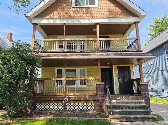 Building Photo - 4100 Mapledale Ave Unit #2