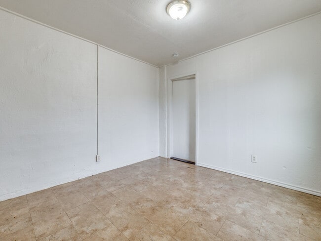 Building Photo - 3422 Terrell St
