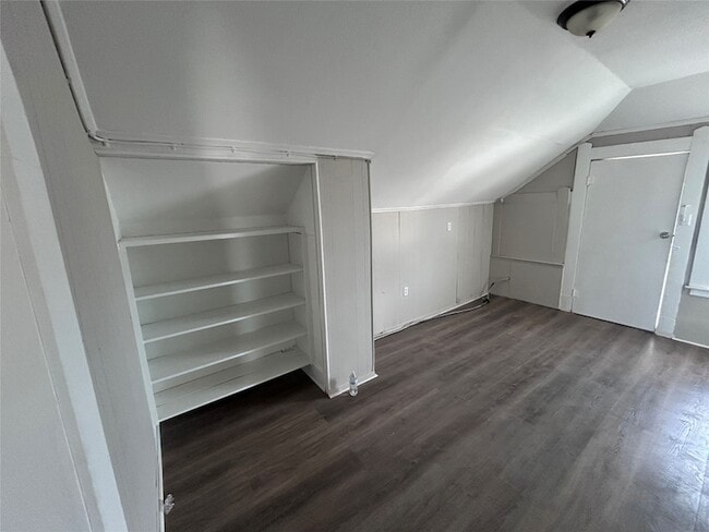 Photo - 931 9th Ave Unit 2