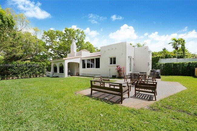 Photo - 720 Minorca Ave