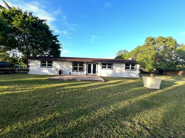 Building Photo - 19905 SW 188th St Rental