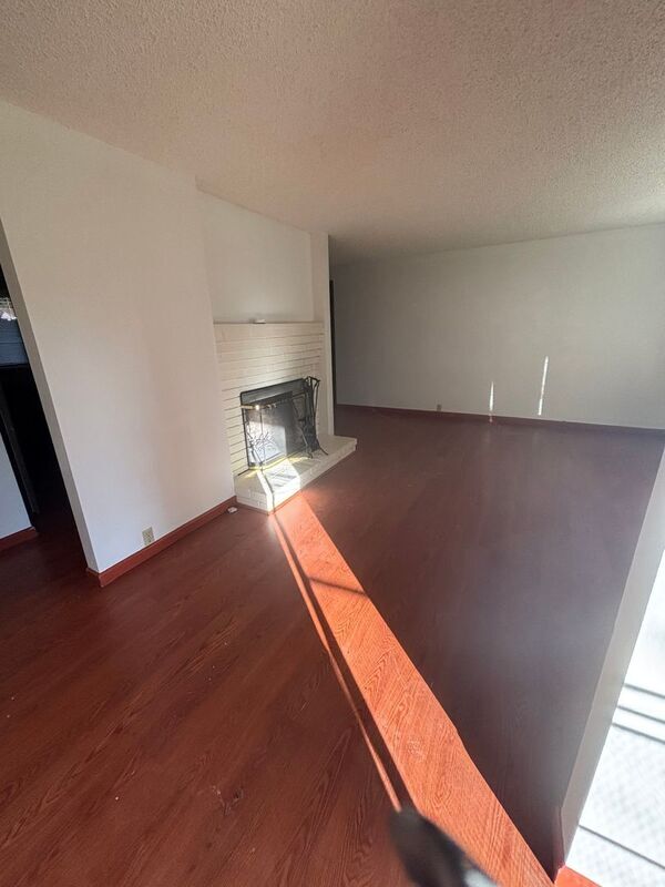 Photo - 1215 Brickley Rd