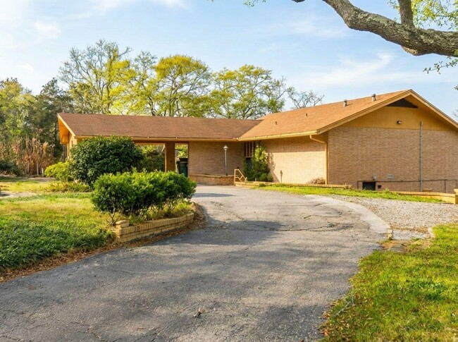 Photo - 632 Gap Creek Dr