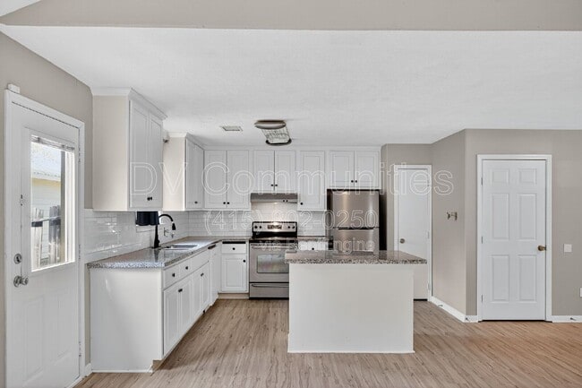 Photo - 16350 Many Trees Ln
