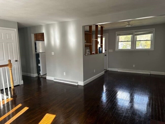 Photo - 63 McGarvey Rd