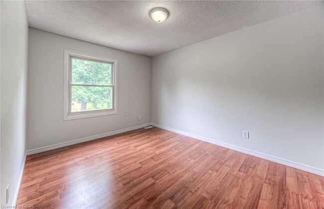 Photo - 129 Old Carriage Dr