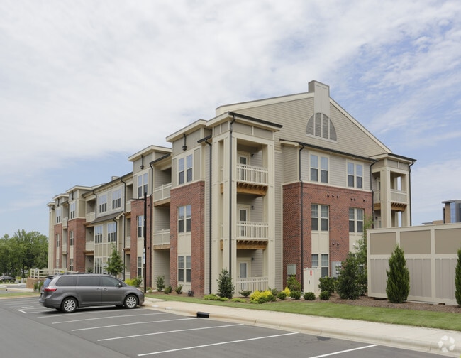 Kingsley Apartments For Rent in Fort Mill, SC