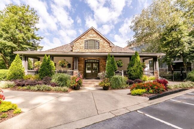 Highland Square