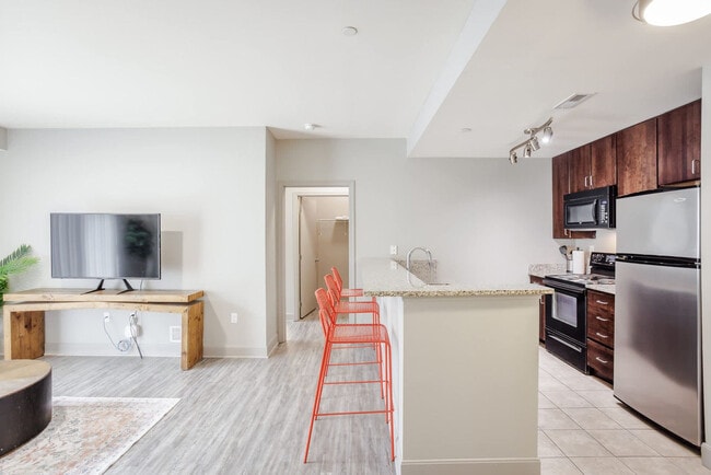 Photo - 121 E Freedom Way Unidad ID1257380P