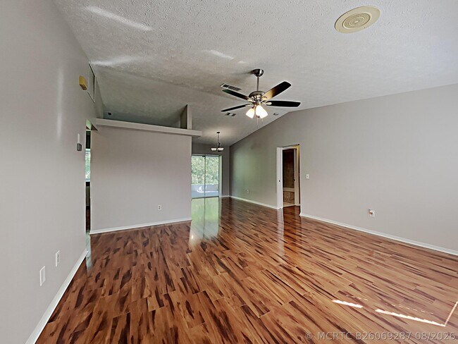 Photo - 4215 SW Jarmer Rd