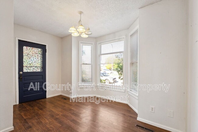 Photo - 403 E 3rd St Unidad 403