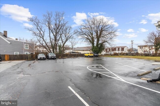 Photo - 38 Bloomsbury Ave