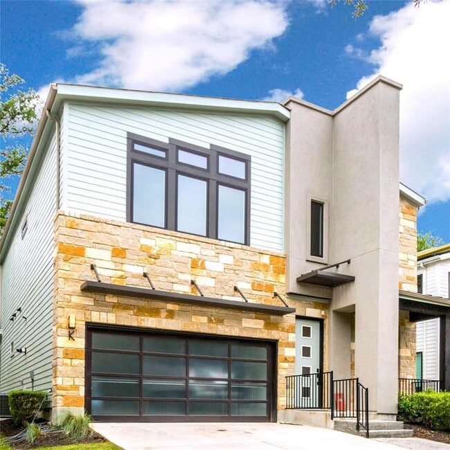 Building Photo - 2807 Del Curto Rd Rental