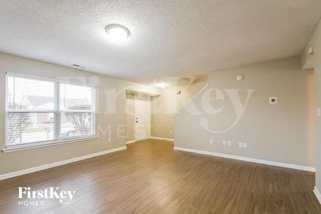 Photo - 19127 Fox Chase Dr