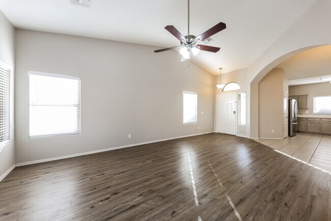 Photo - 5158 W Vista Ave