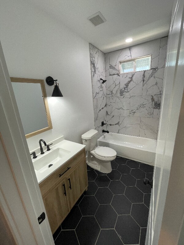 Photo - 2033 Audubon St Unidad 2033