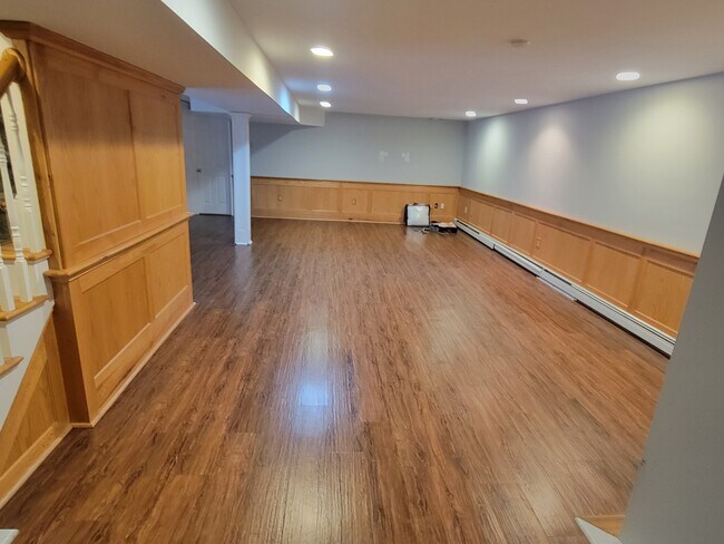 Sala de estar - 8 Angela Ct