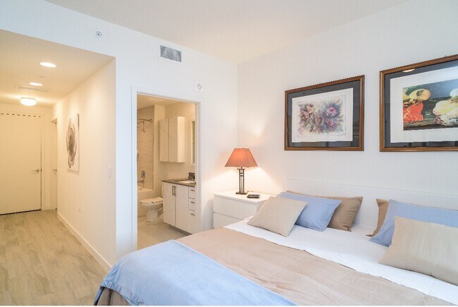 Photo - 999 SW 1st Ave Unit 2701