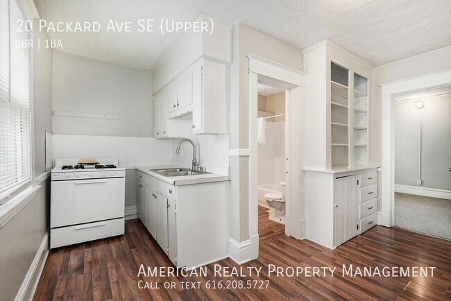 Photo - 20 Packard Ave SE