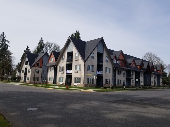 Photo - Cedar Manor Apartments