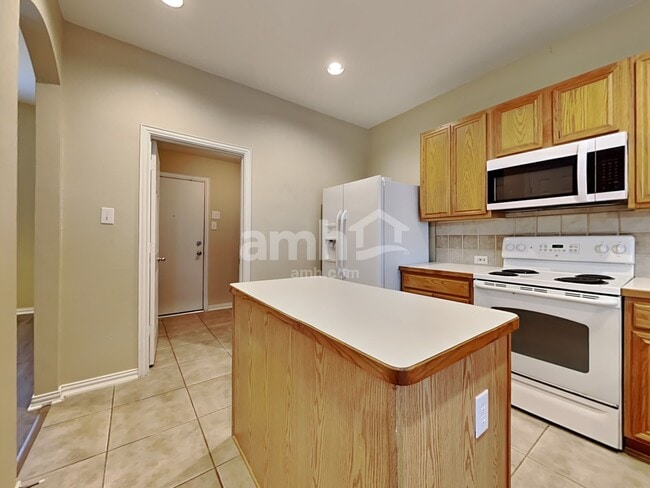 Photo - 6421 Quail Valley Dr