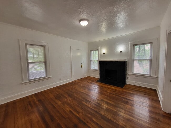 Building Photo - 4548 Notter Ave Unit 4548